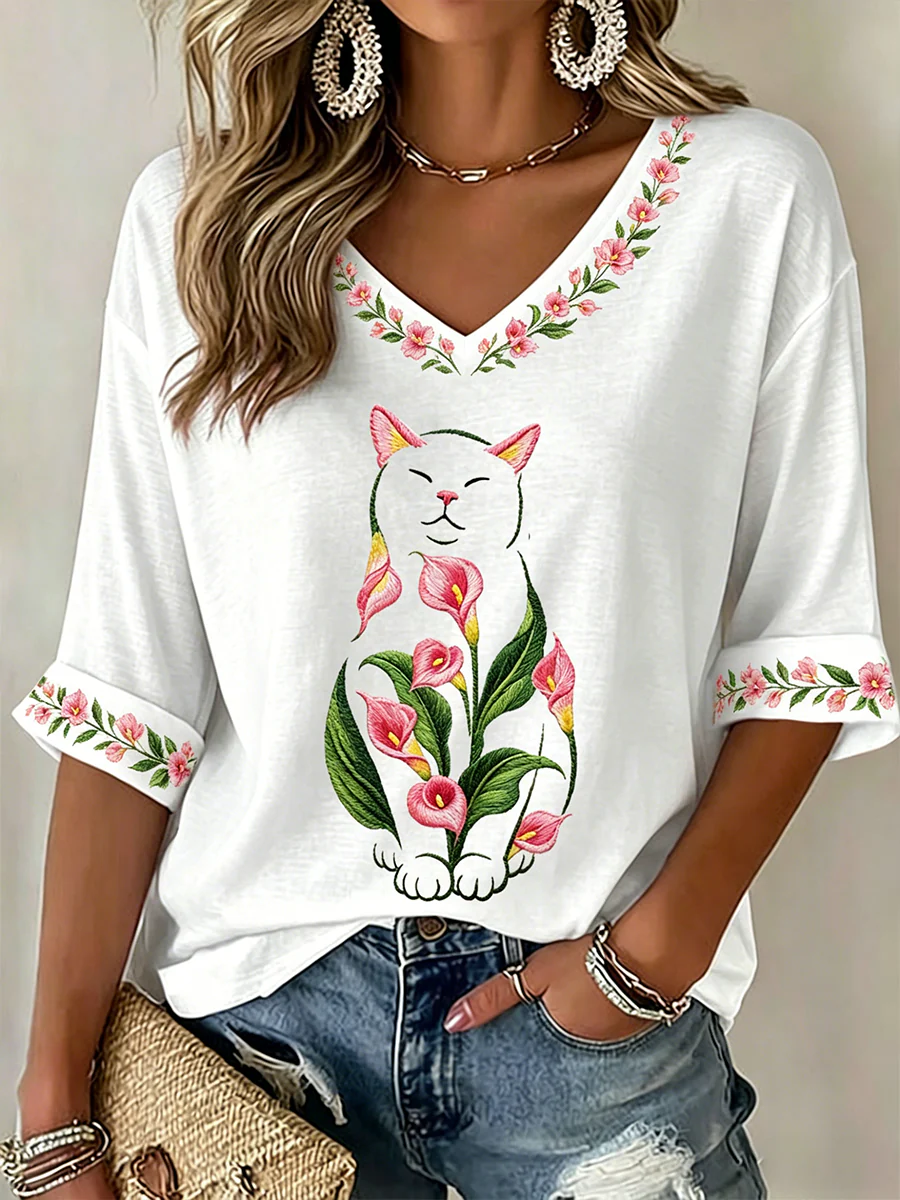 Women's Cat Floral Print Casual T-shirt - Image 2