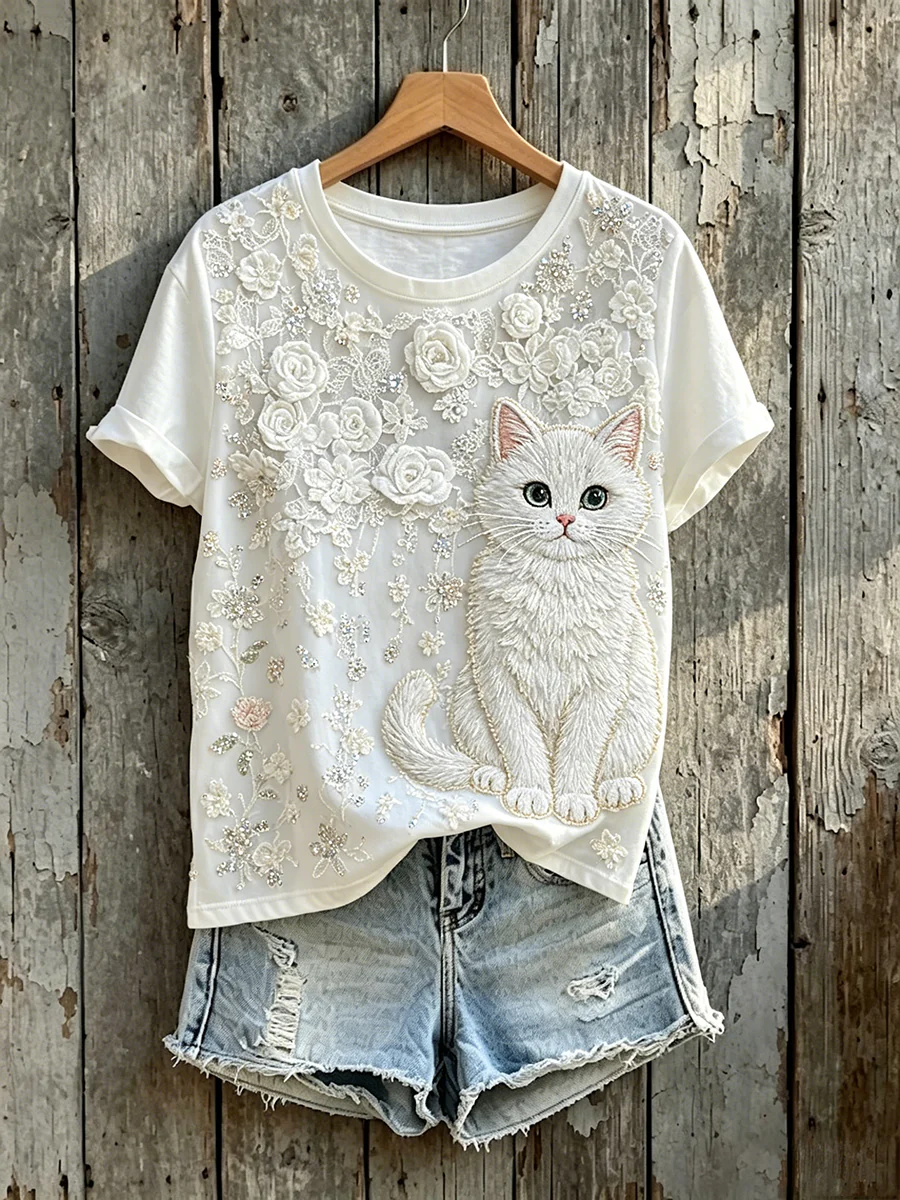Women's Classy White Cat Art Floral Print Short-sleeved T-shirt