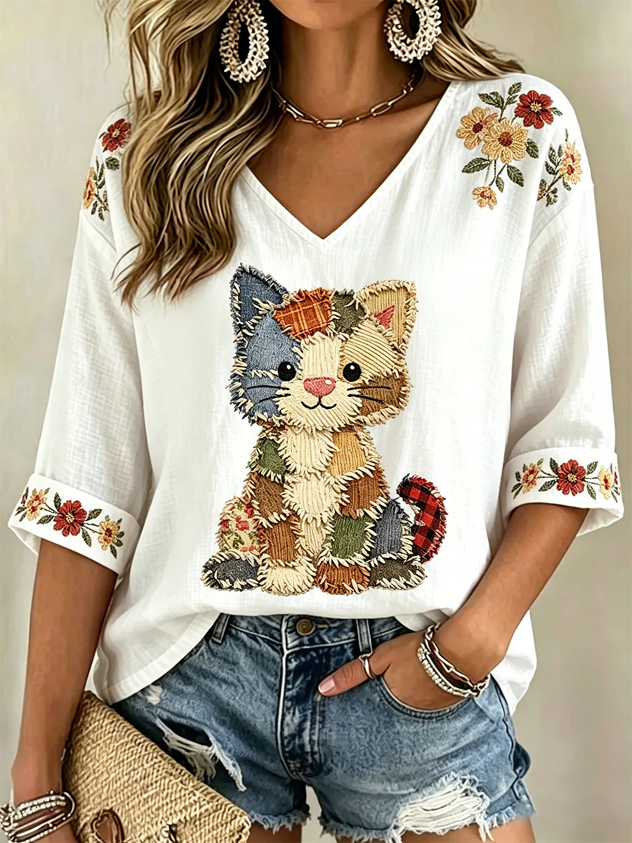 Women's Floral Cats Print Casual V-Neck Tee - Image 3