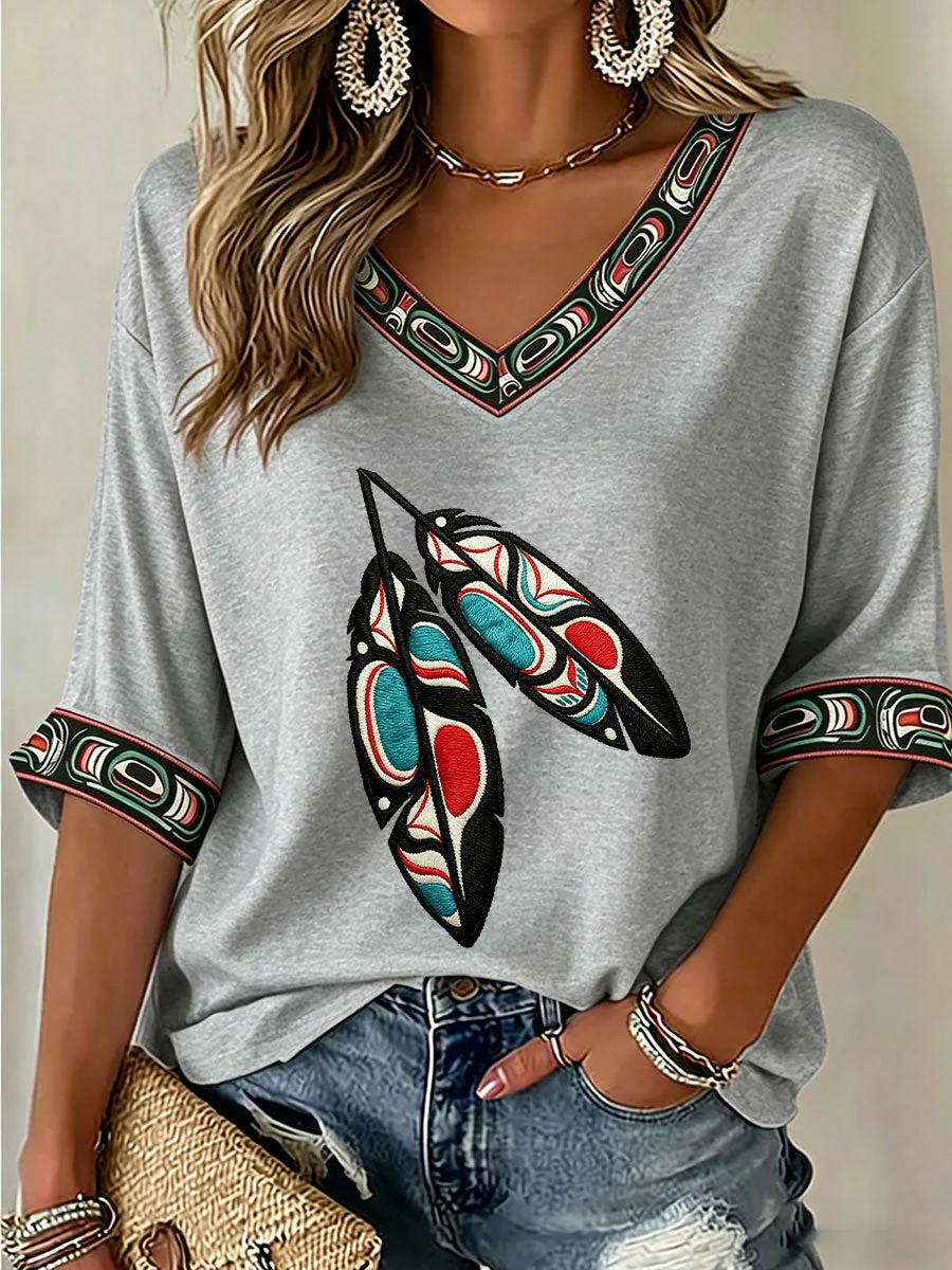 Women's Indigenous Floral Print Casual T-shirt - Image 4