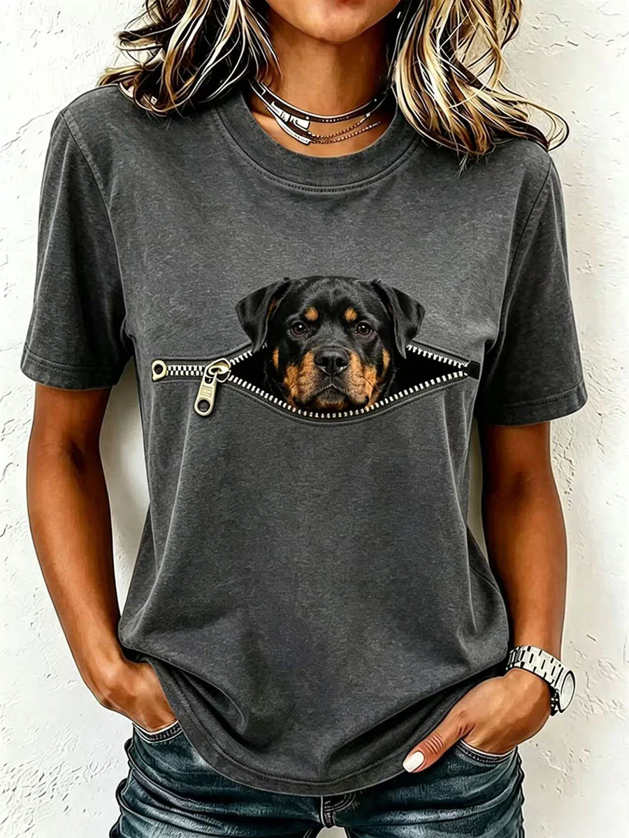 Women's Lovely Rottweiler T-Shirt