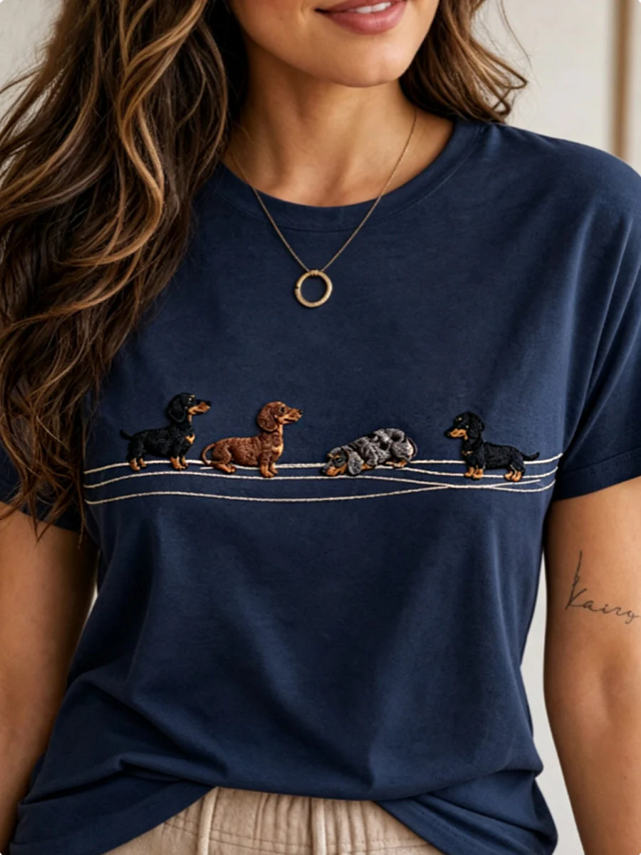 Women's short-sleeved T-shirt - Image 5